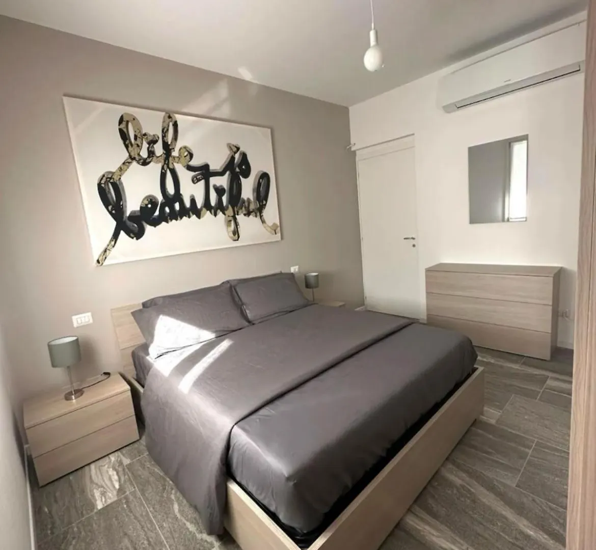 Essential Apartment سستو سان جوفاني إيطاليا