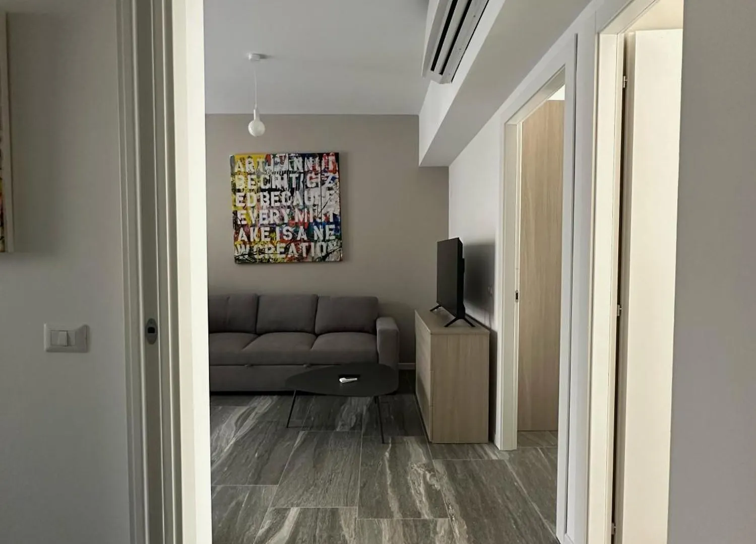 Essential Apartment سستو سان جوفاني 0*,