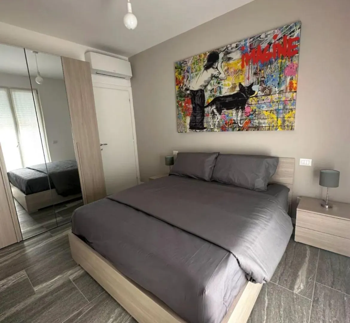 Essential Apartment Sesto San Giovanni