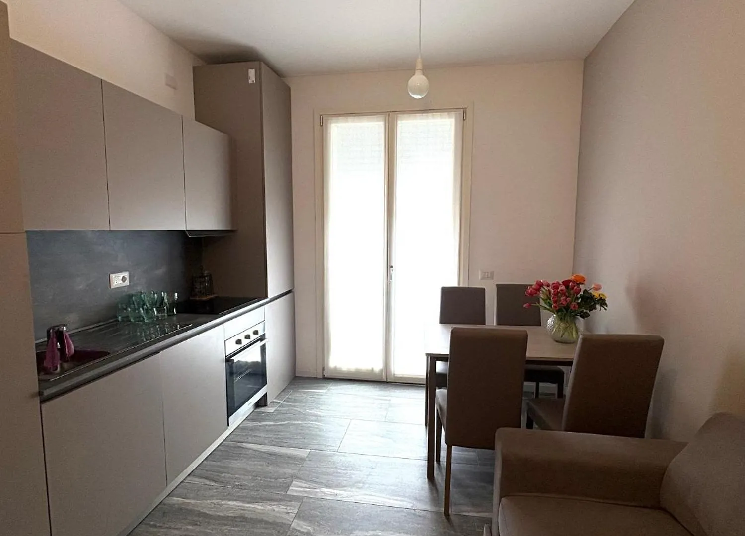 Essential Apartment Sesto San Giovanni Italie